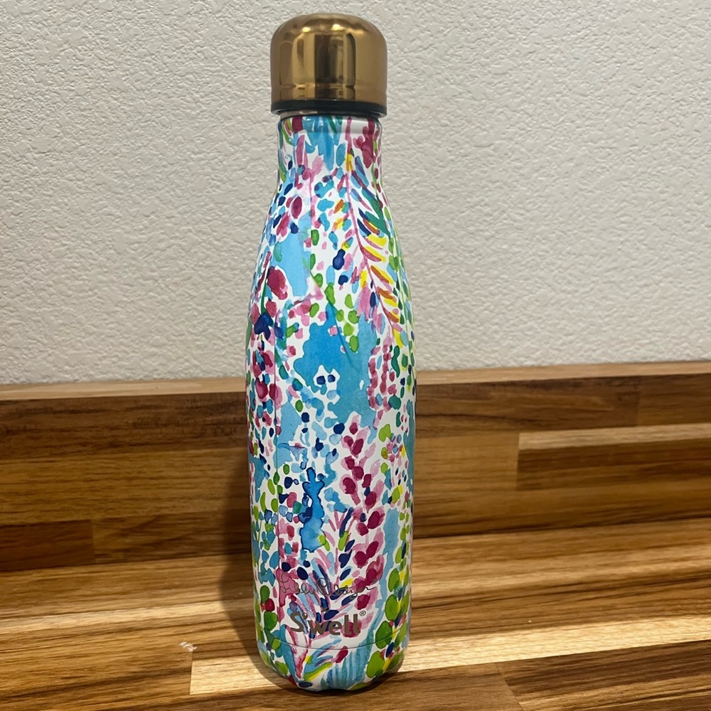 LIMITED EDITION LILLY PULITZER SWELL Aluminum Bottle